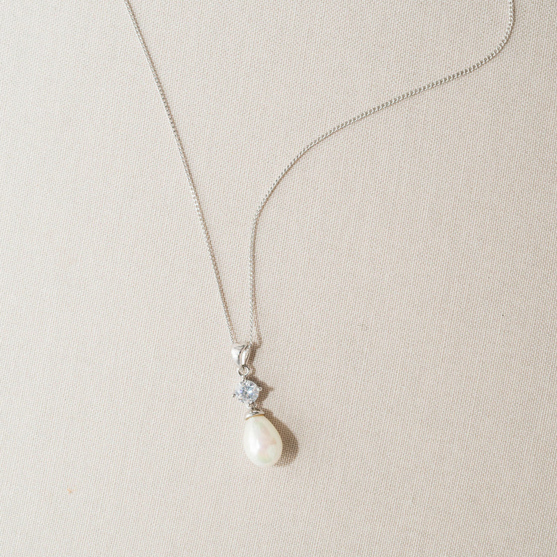 Imperial pearl pendant - Liberty in Love