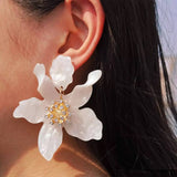 Oversized white floral earrings - Liberty in Love