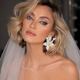 Oversized white floral earrings - Liberty in Love