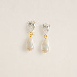 Avrie short drop baroque pearl earrings (gold)