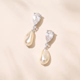 Avrie short drop baroque pearl earrings (silver)
