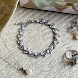 Boston crystal and pearl leaves bracelet (silver) - Liberty in Love