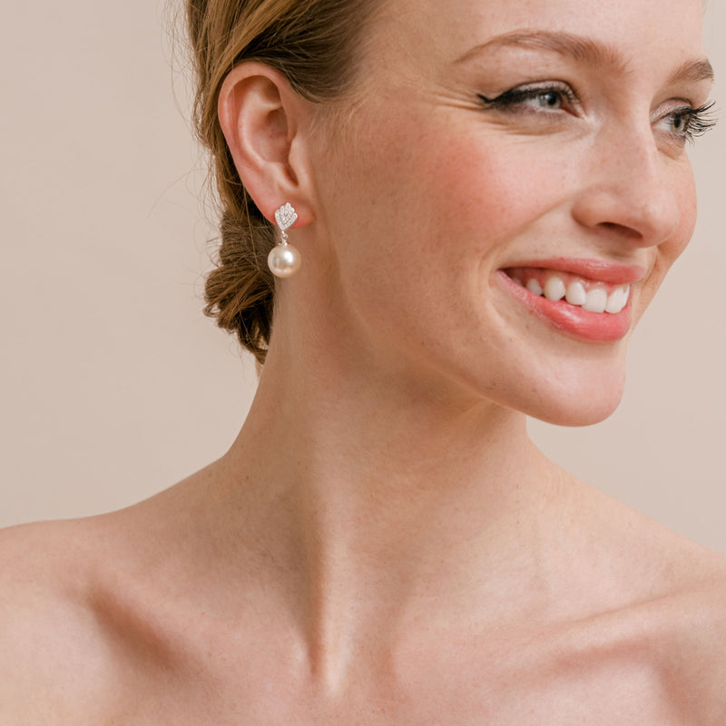 Callie fan pearl drop earrings (silver) - Liberty in Love