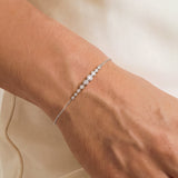 Cambridge graduated bezel zirconia bracelet (silver)