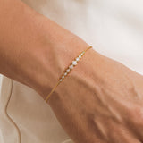 Cambridge graduated bezel zirconia bracelet (gold)