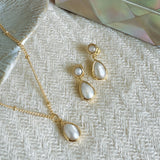 Corsica pearl drop earrings (gold) - Liberty in Love