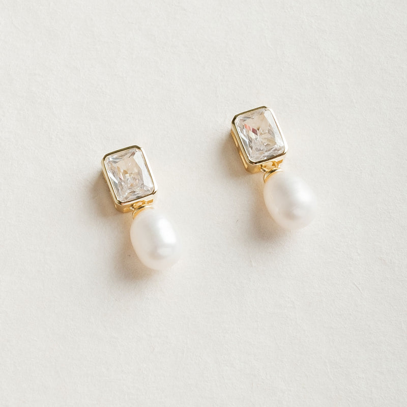 Crystal and freshwater pearl droplet gold earrings - Liberty in Love