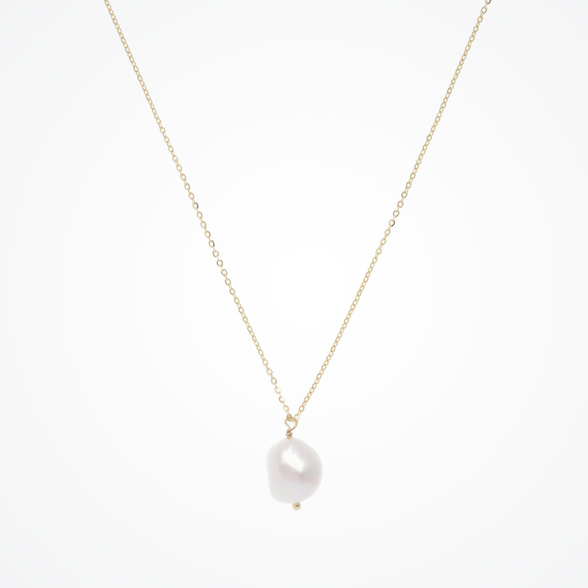9ct Yellow Gold Freshwater Pearl Baroque Pendant main image 0