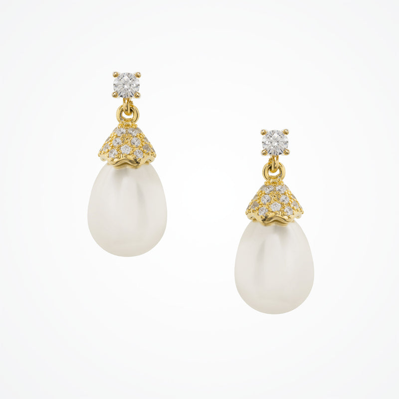 Goddess teardrop pearl drop earrings (gold) - Liberty in Love