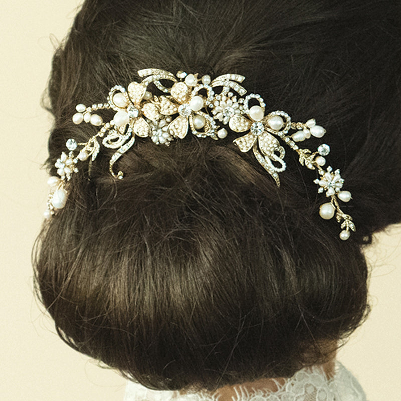 Gold pearl crescent comb - Liberty in Love