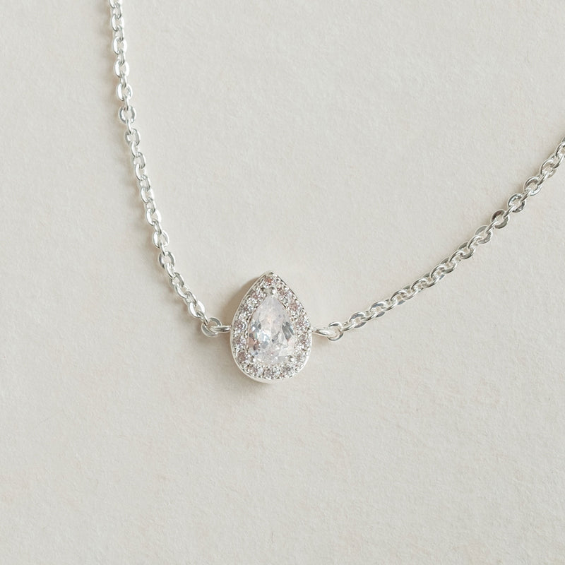 Infinite minimal pear zirconia chain bracelet (silver) - Liberty in Love