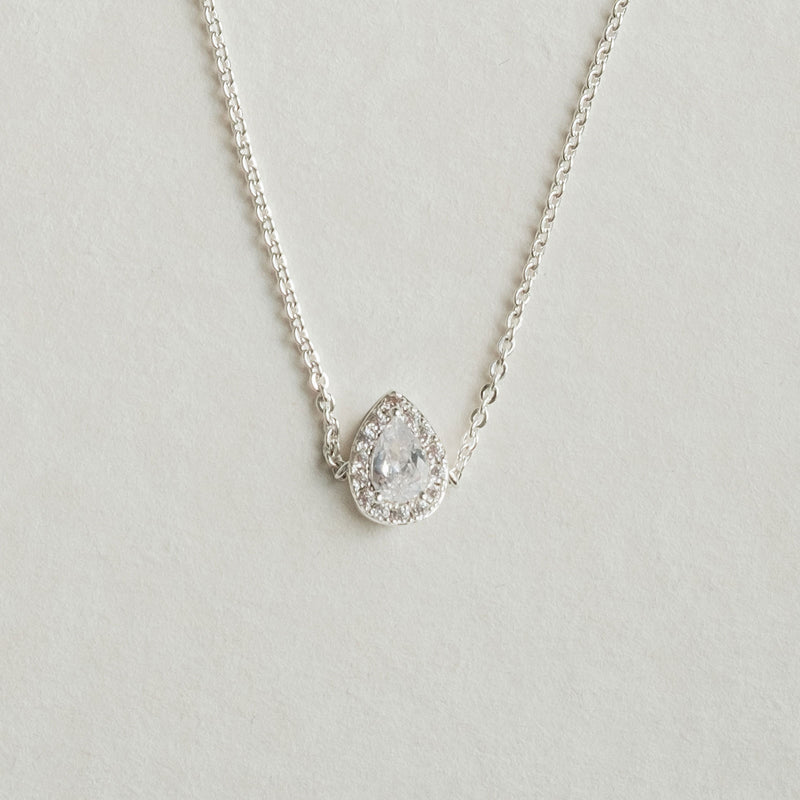 Infinite minimal pear zirconia chain necklace (silver) - Liberty in Love