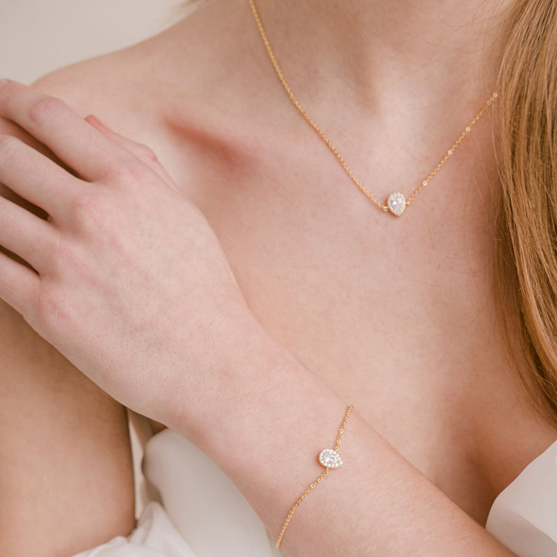 Infinite minimal pear zirconia necklace and bracelet set (gold) - Liberty in Love