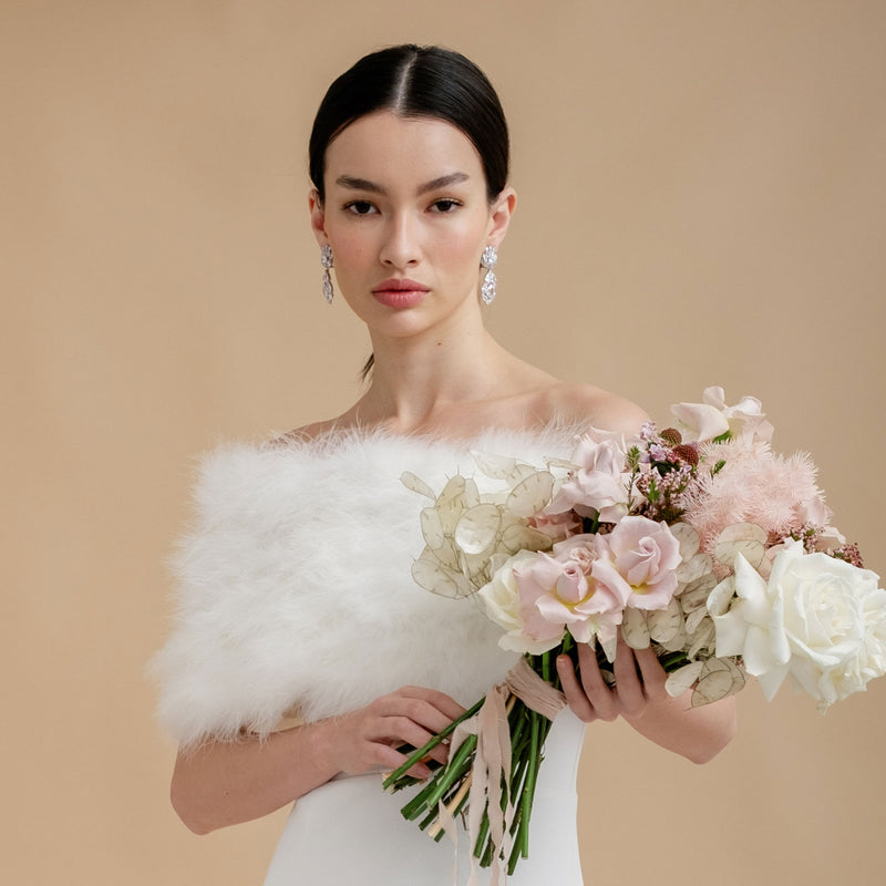 Ivory feather bridal stole - Liberty in Love