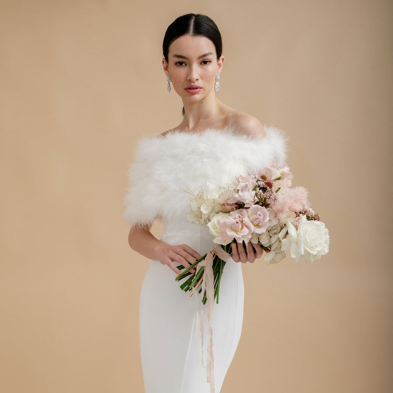 Ivory feather bridal stole - Liberty in Love