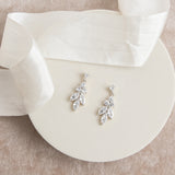 Kit crystal drop earrings (silver)