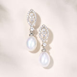 Minn zirconia and teardrop freshwater pearl earrings (silver)