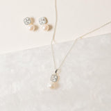 Muse square zirconia pearl earrings and pendant set (silver)
