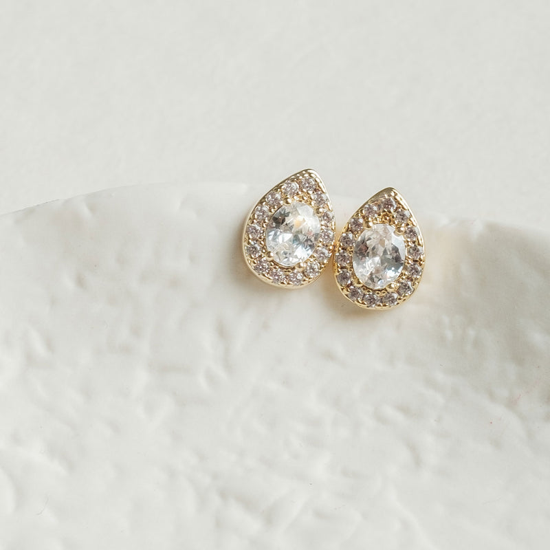 Noemi II zirconia teardrop stud earrings (gold) - Liberty in Love