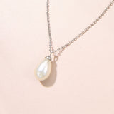 Single teardrop pearl pendant necklace (silver) - Liberty in Love