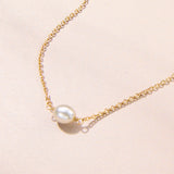 Single pearl choker necklace (gold) - Liberty in Love