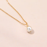 Single round pearl pendant necklace (gold) - Liberty in Love