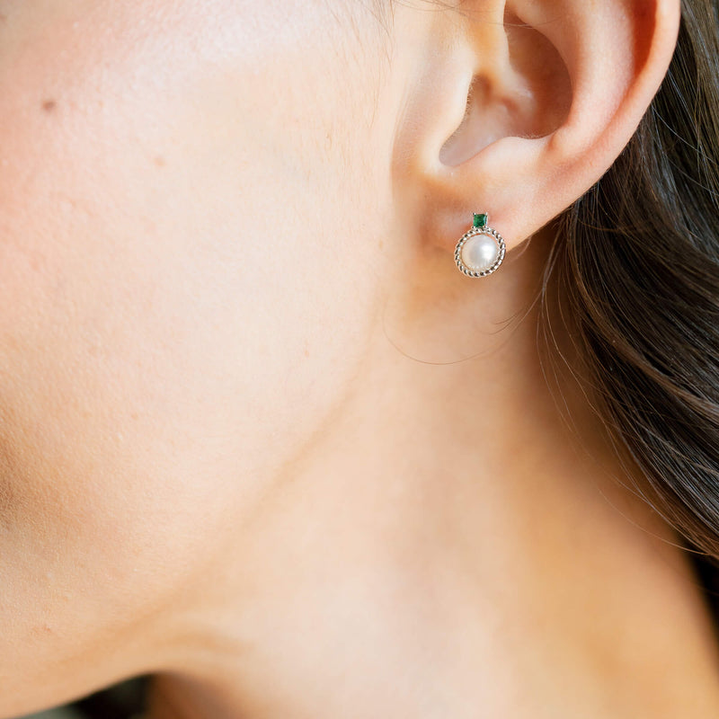 Thessa emerald green zirconia and pearl earrings (silver)