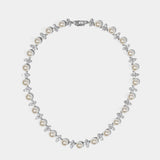 Venus pearl cluster collar necklace (silver)