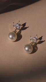 Romy navette pearl drop earrings (gold)
