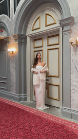 Reine ivory faux fur bridal wrap