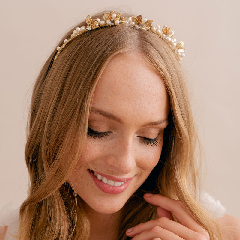 Astrid freshwater pearl and baguette crystal gold crown - Liberty in Love