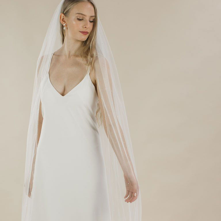 Blazing star diamante embellished long veil - Liberty in Love