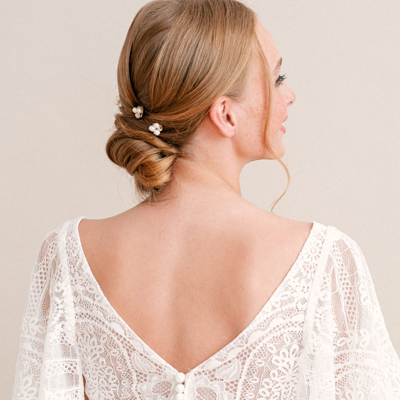 Blossom pearl hair pins (gold) - Liberty in Love