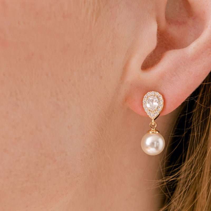 Coco pearl drop earrings and necklace set (gold) - Liberty in Love