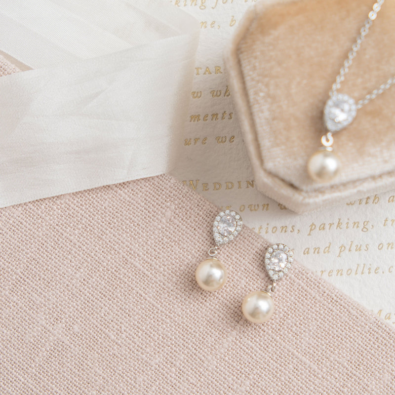 Coco pearl drop earrings (silver) | Liberty in Love