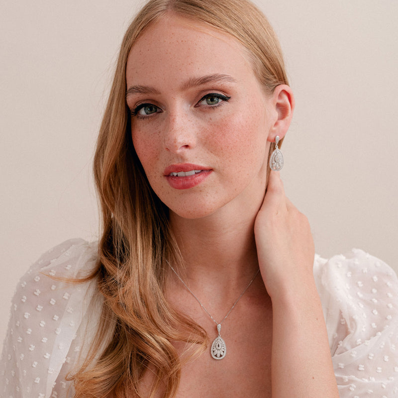 Cosmopolitan vintage bridal jewellery set - Liberty in Love