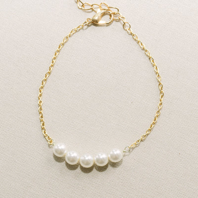 Freshwater pearl chain bracelet (gold) - Liberty in Love