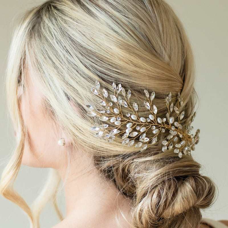 Pearl serenade crystal spray clip (gold) - Liberty in Love