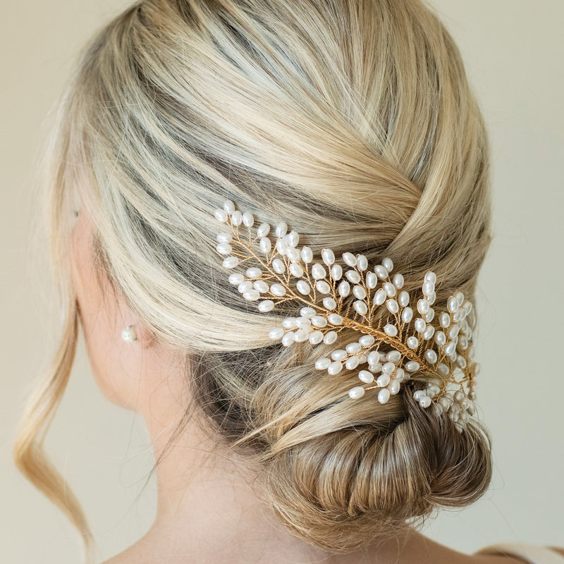 Seaspray pearl cluster comb (gold) - Liberty in Love