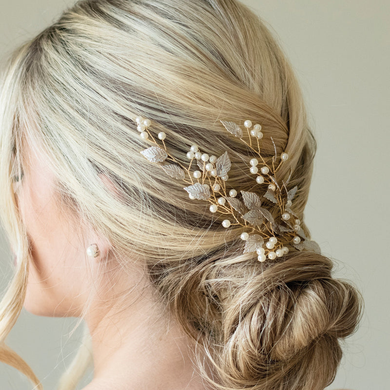 Summer breeze pearl enamelled leaf sprig clip (gold) - Liberty in Love