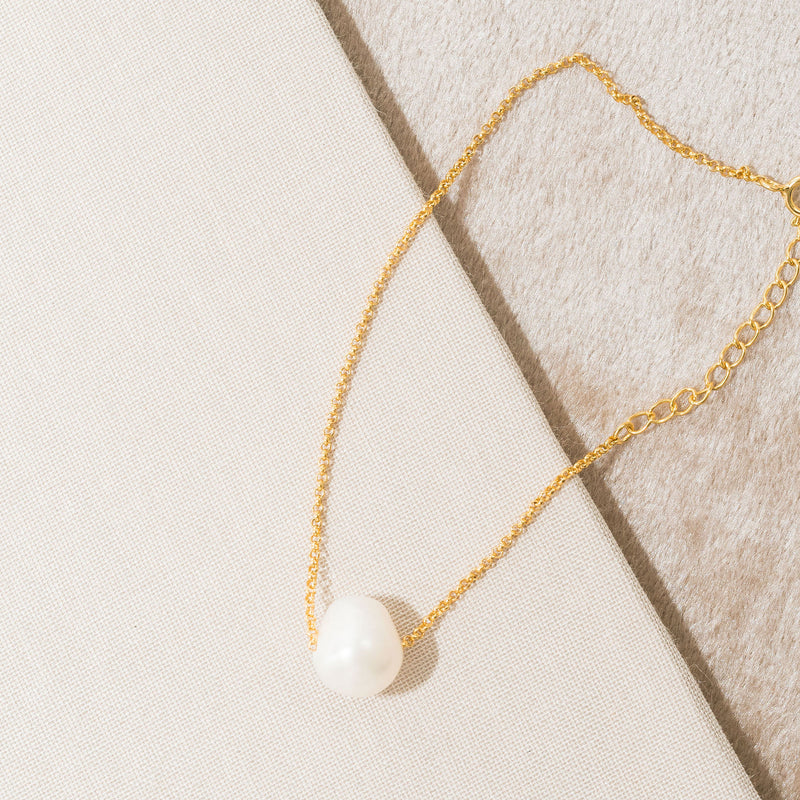 Large freshwater pearl bracelet (gold) - Liberty in Love
