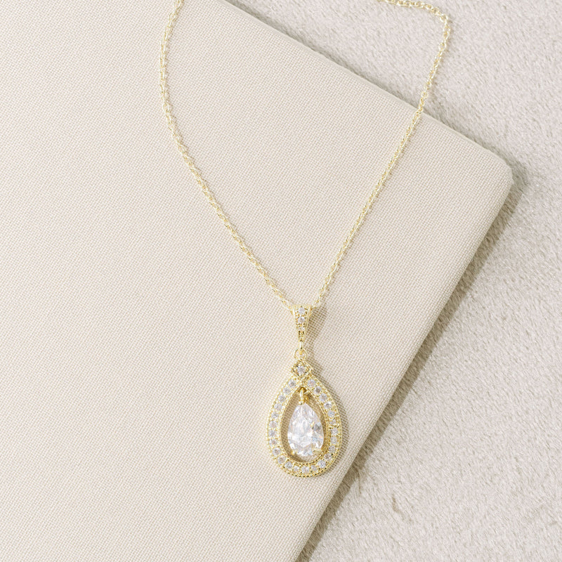 Lilibeth teardrop CZ pendant (gold) - Liberty in Love