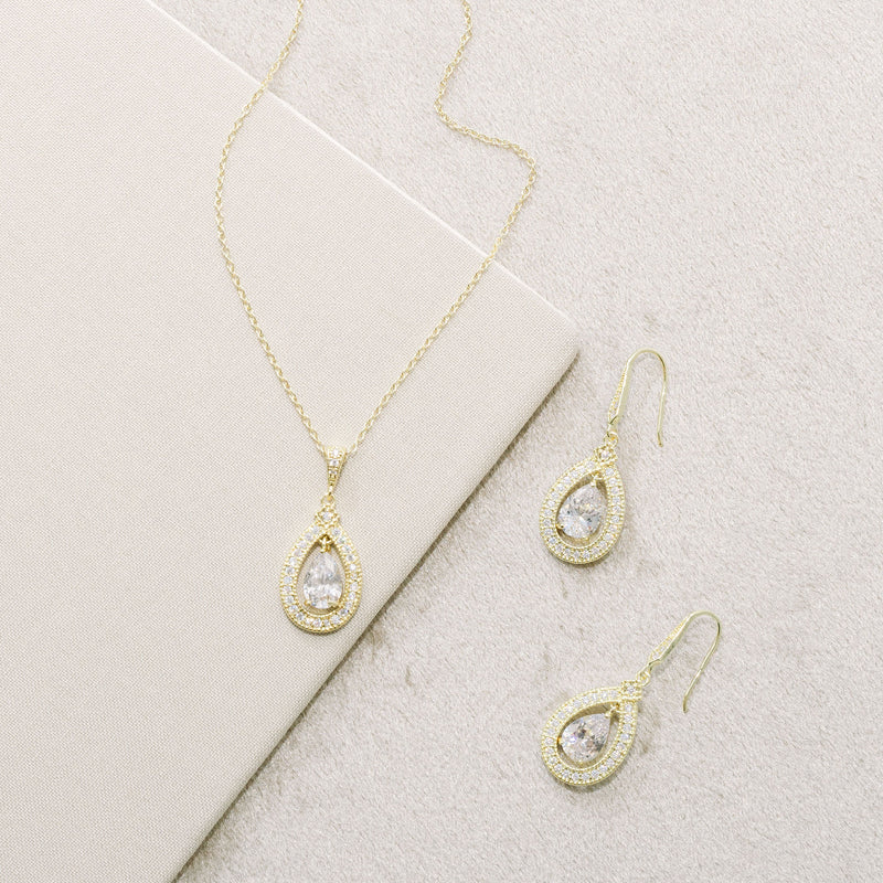 Lilibeth teardrop CZ earrings (gold) - Liberty in Love