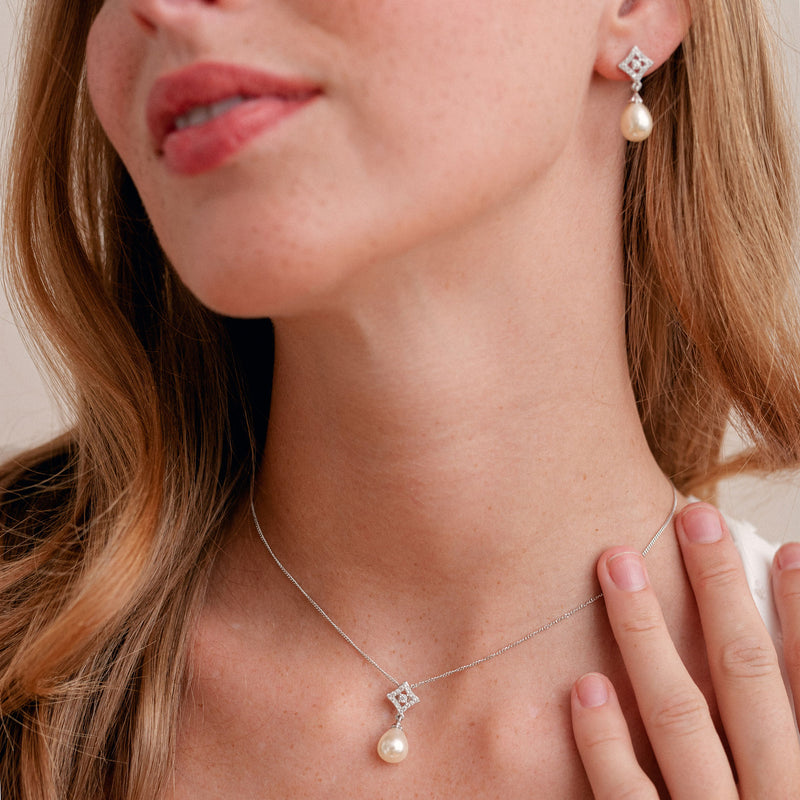 Morocco pearl pendant - Liberty in Love