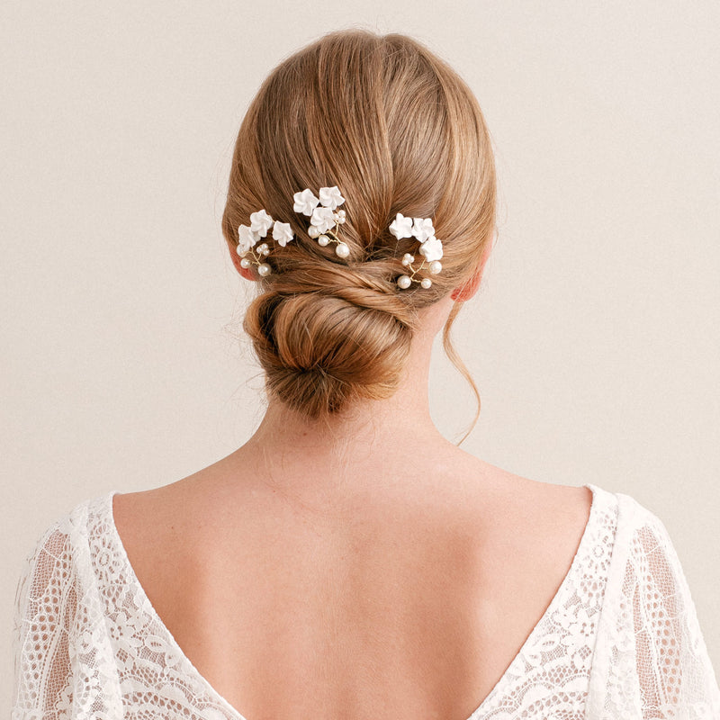 Porcelain flower hair pins (gold) - Liberty in Love