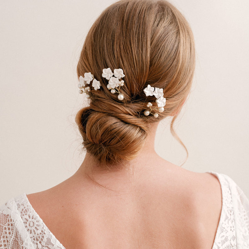 Porcelain flower hair pins (gold) - Liberty in Love