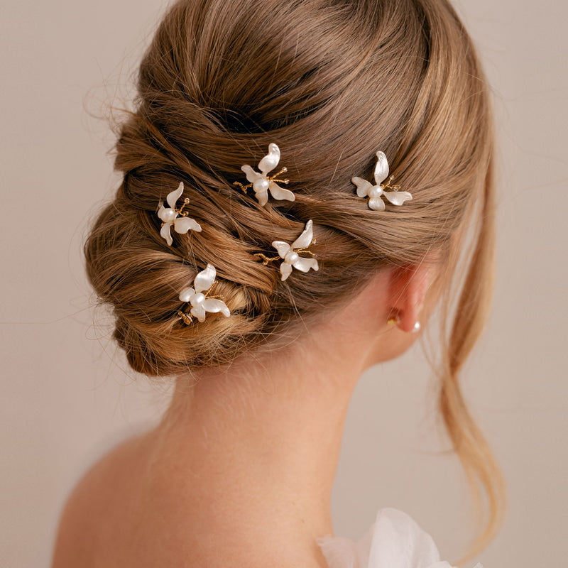 Painted lady butterfly pearl hairpins (gold) - Liberty in Love