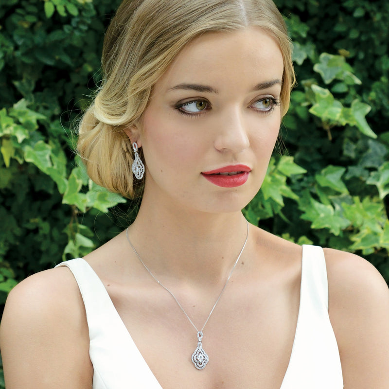 Park avenue crystal necklace and earrings bridal jewellery set Ivory