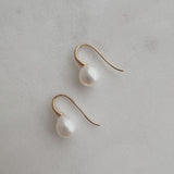 Simple freshwater pearl drop earrings (gold) - Liberty in Love