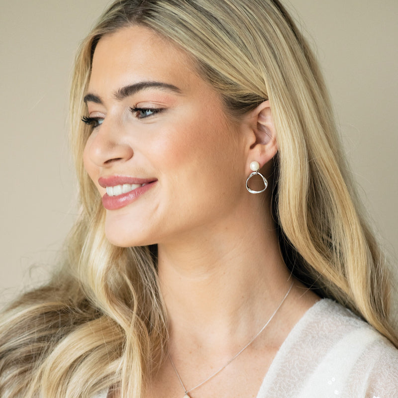 Turin pearl hoop earrings - Liberty in Love